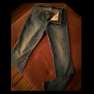 Lucky Jeans